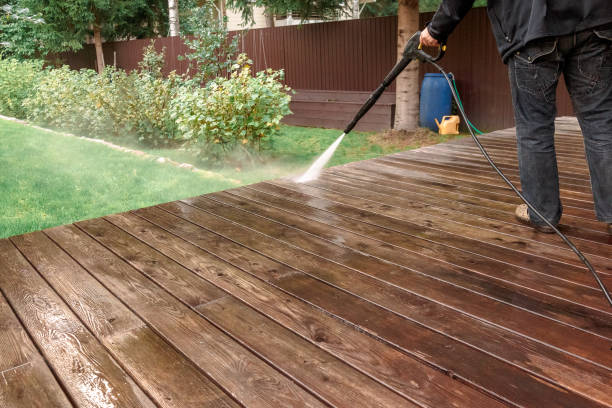 Best Animal Enclosure Cleaning  in El Dorado, KS